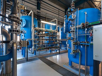 Industrial massive water filtering mechanism.